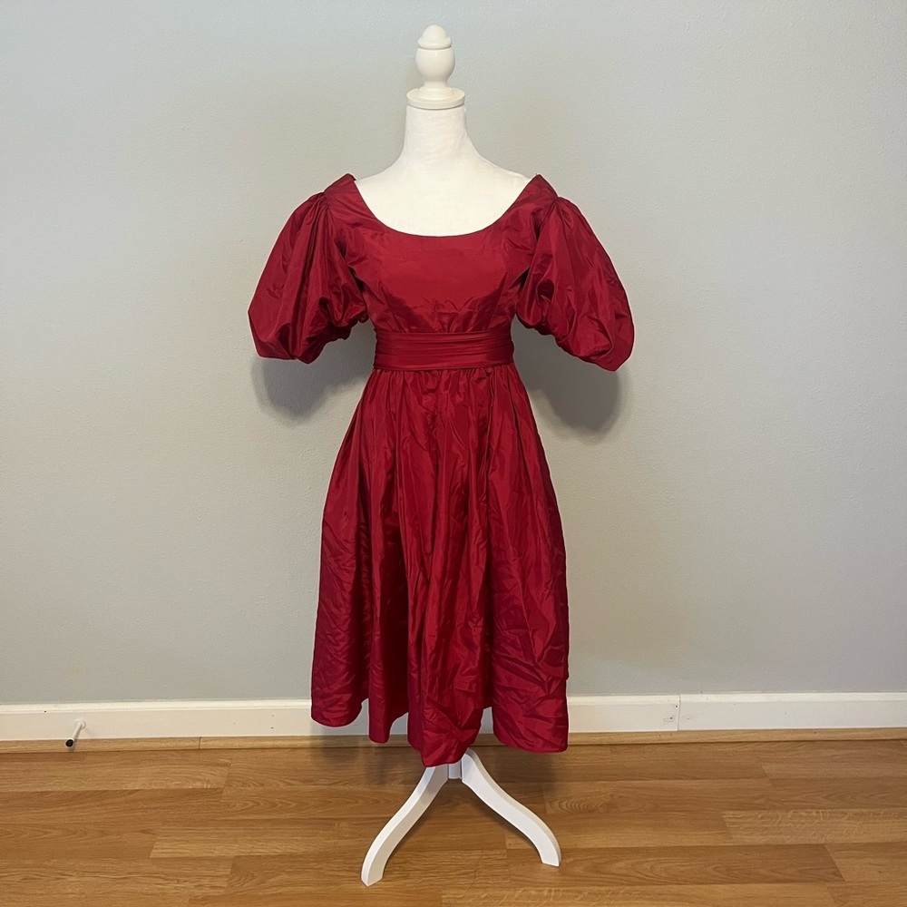 Elegant Red Women's Dress
